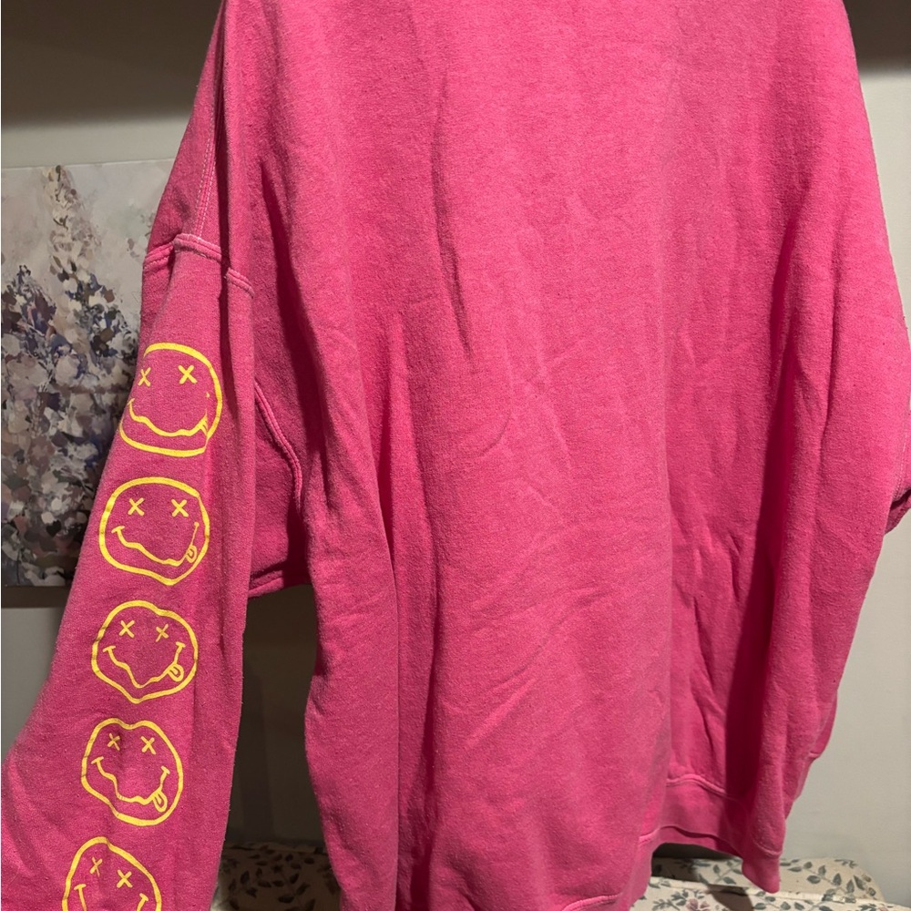NIRVANA Pink Smiley Face Sweatshirt - Picture 5 of 5